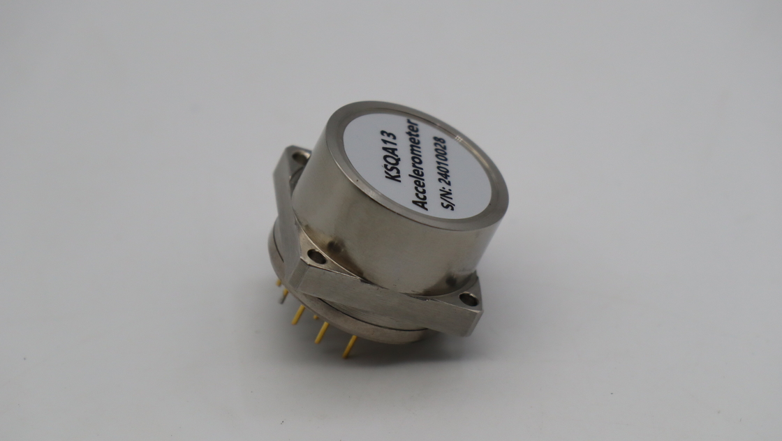 Напряжение питания ±12~±18V постоянный акселерометр с широким диапазоном температуры хранения -55°C+120°C