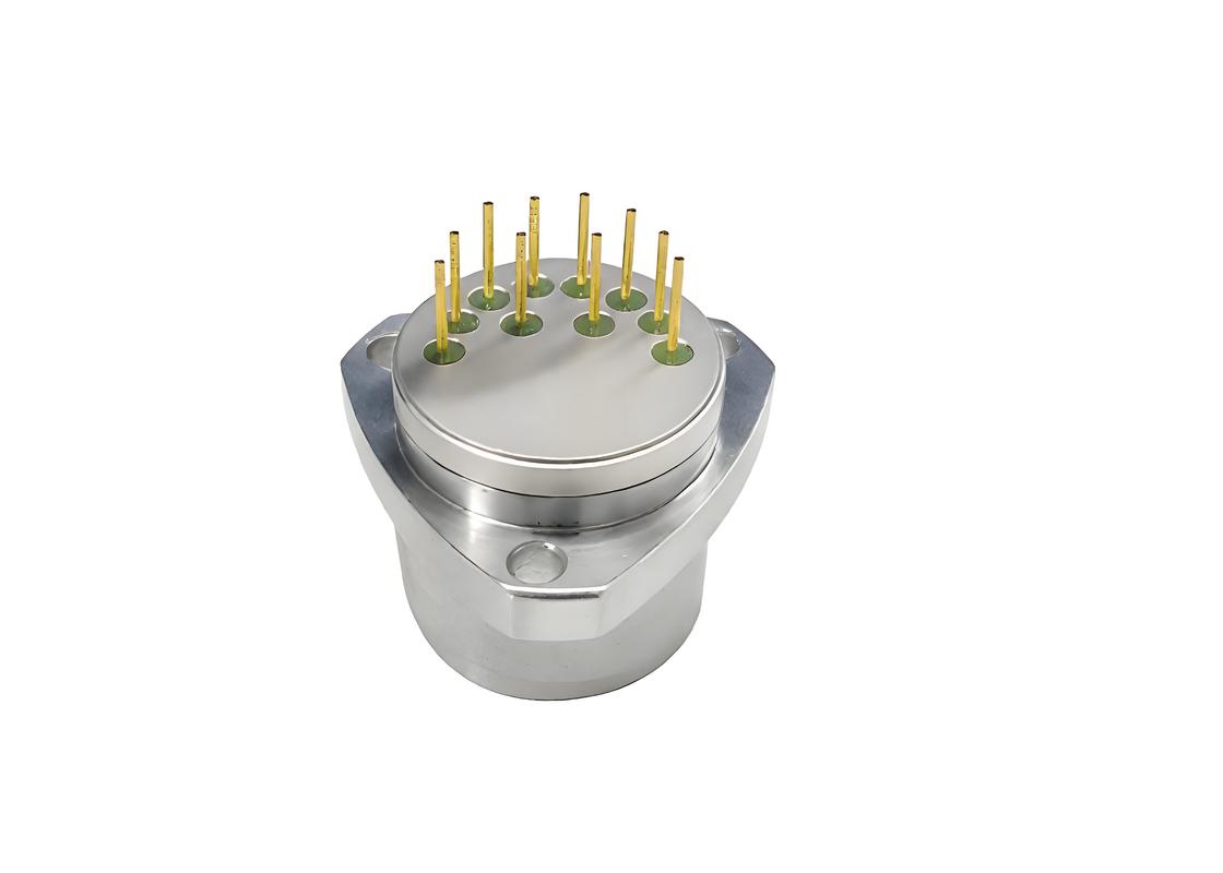 Кварцевый гибкий акселерометр с широким диапазоном нагрузки, треугольными прецизионными монтажными фланцами и стабильностью смещения ≤100μg