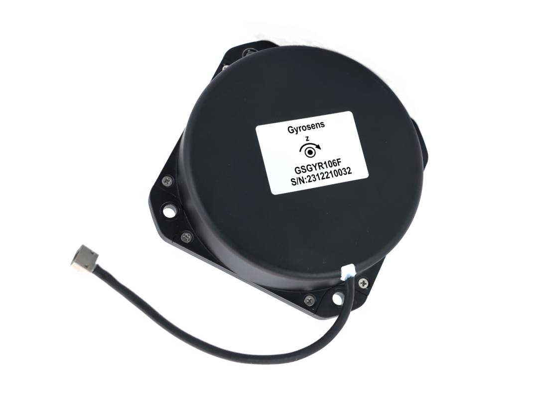 Одноосевой волоконно-оптический гироскоп с рабочей температурой -45°C～+70°C, напряжением питания +5 В постоянного тока и весом 890 г±20 г